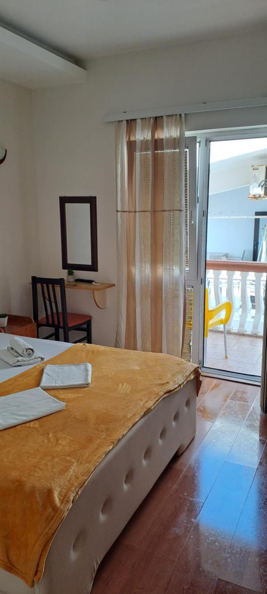 Apartmani Stari Grad 수토모레 외부 사진