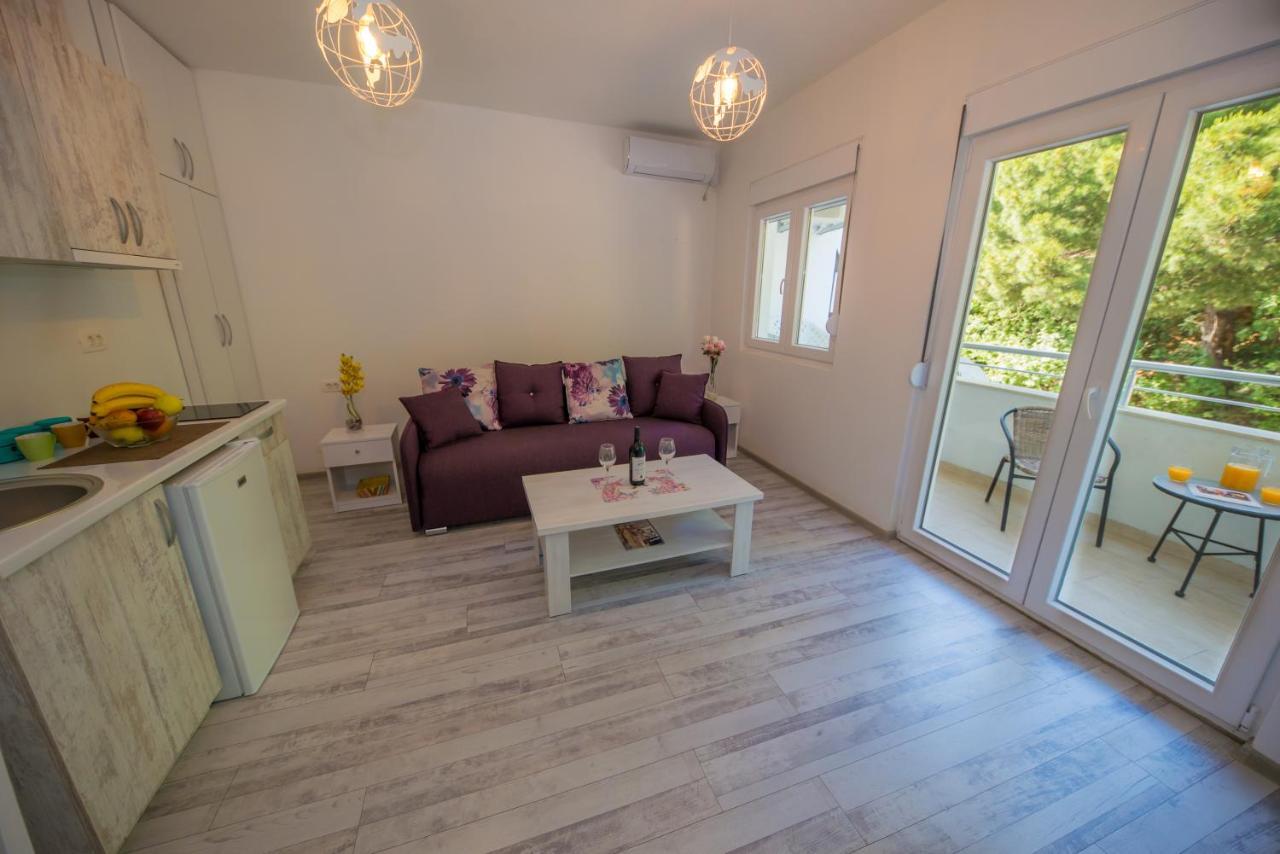 Apartmani Stari Grad 수토모레 외부 사진