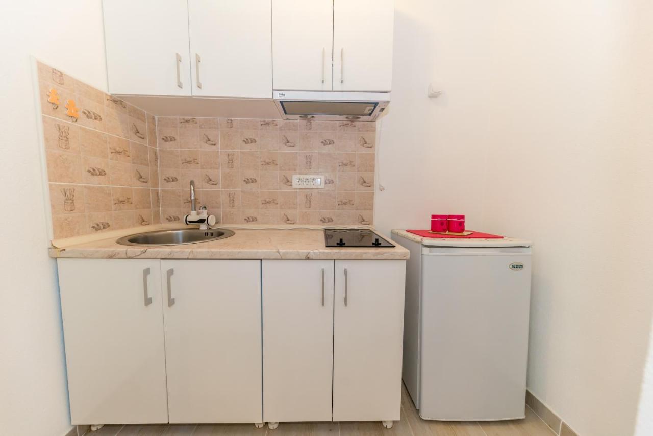 Apartmani Stari Grad 수토모레 외부 사진